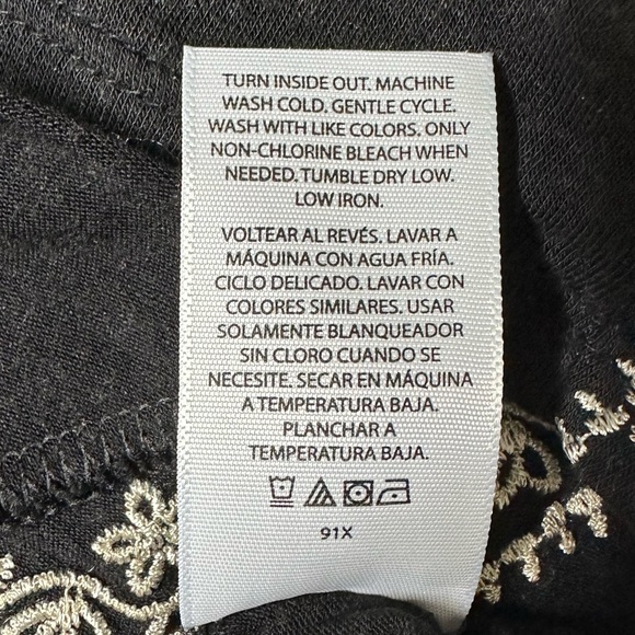 Time and Tru Embroidered Boho Black White Tie Front Top Size L - Picture 13 of 13